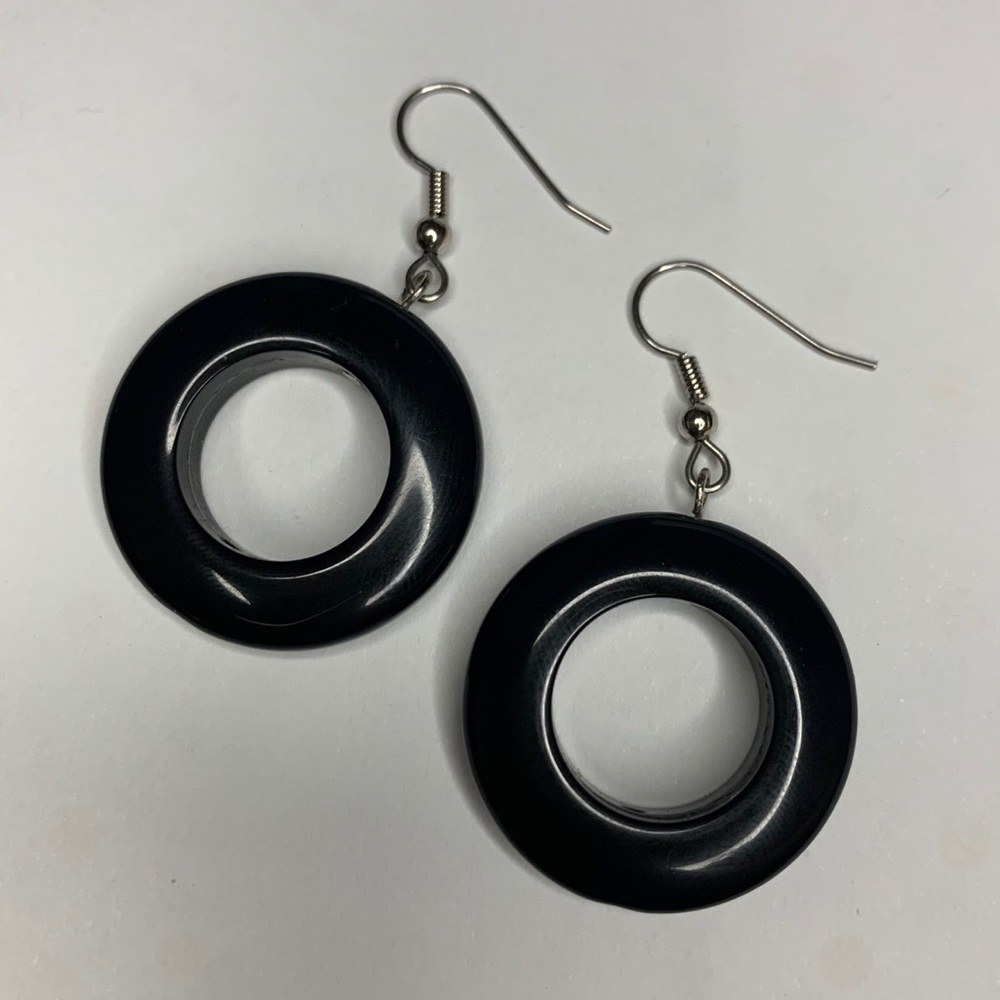 Handmade Black Circle Bead Earrings
